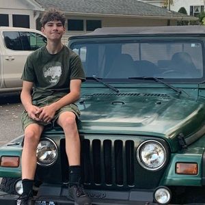 Meet your Posher, Daniel